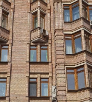 Житловий комплекс на Кудрявській