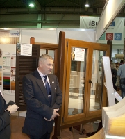 vystavka-derevyannoe-domostroitelstvo_3